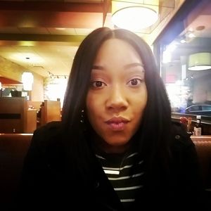 Meet your Posher, Yolanda